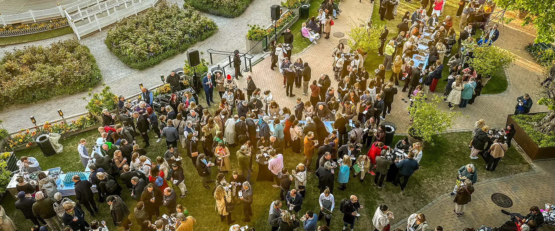 Lounge DJ i Tivoli København med Twiggi's mobildiskotek